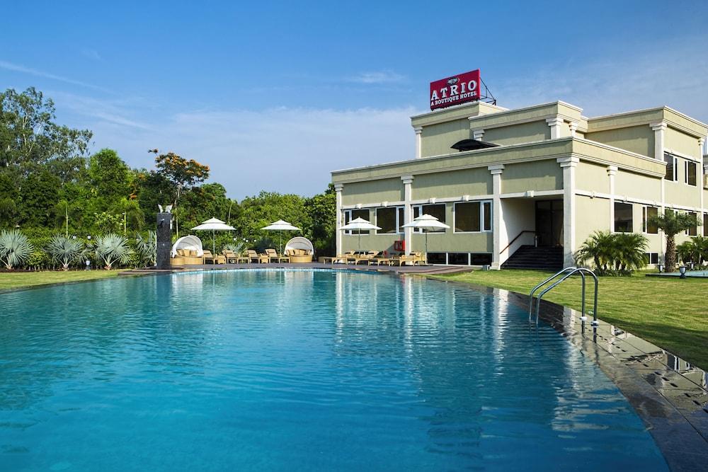 Hotel Atrio By Devam Gurgaon Esterno foto