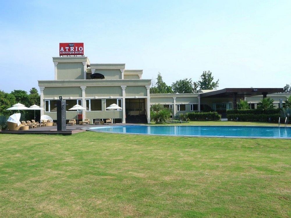 Hotel Atrio By Devam Gurgaon Esterno foto