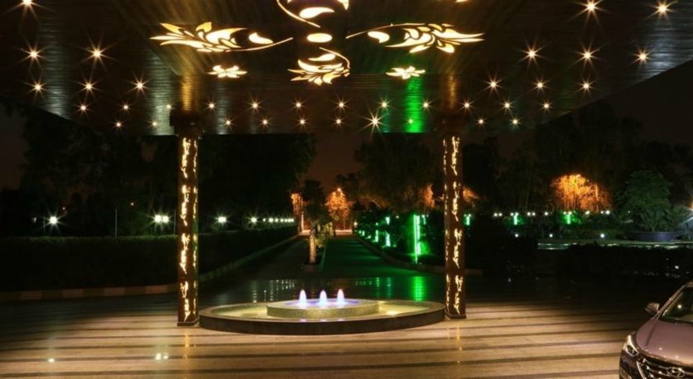 Hotel Atrio By Devam Gurgaon Esterno foto