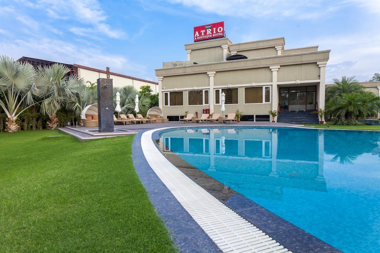 Hotel Atrio By Devam Gurgaon Esterno foto